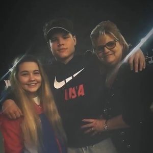 Meet your Posher, Ashtin